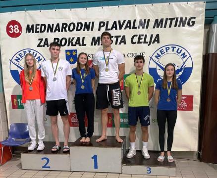 Plavalke in plavalci so tekmovali v Celju (4)